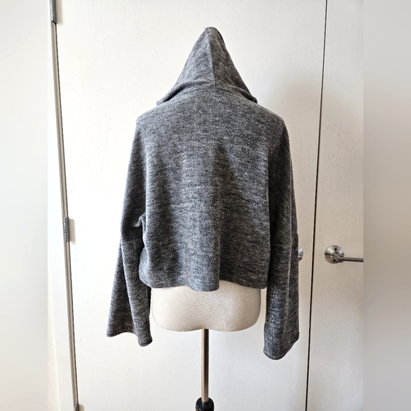 FP Movement by Free People Cropped Stand Collar Hoodie Heather Gray size XS EUC - Picture 3 of 13